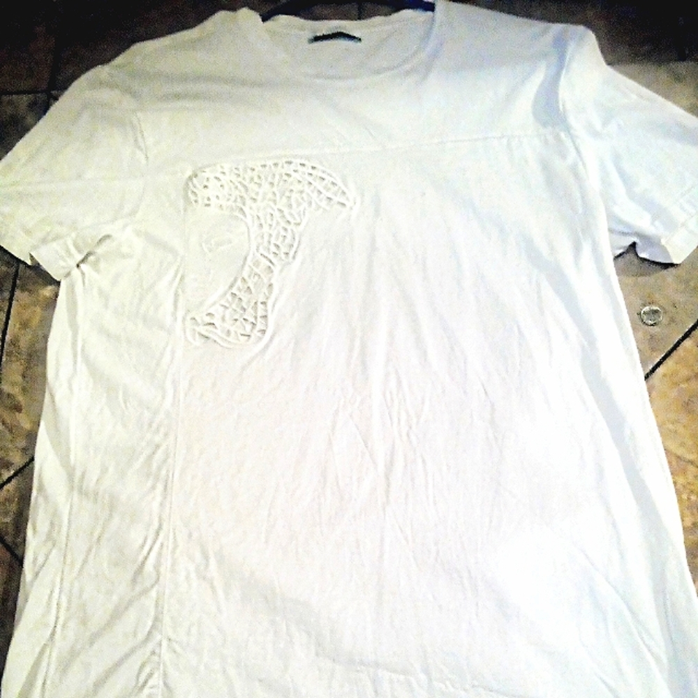 Very nice Medusa Head stiching Tee by Versace Collection Excellent condition.